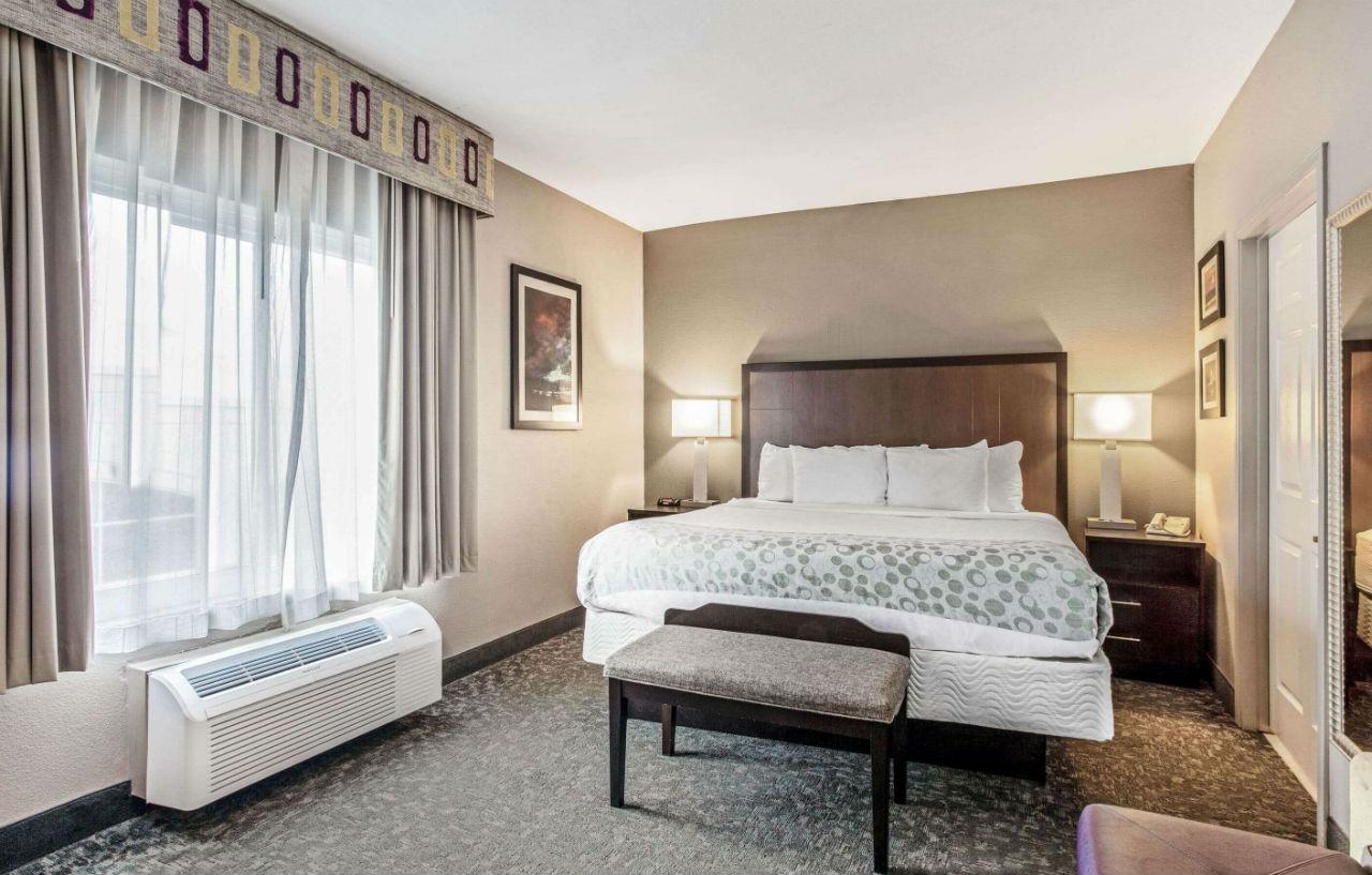Hotel La Quinta By Wyndham Biloxi Esterno foto